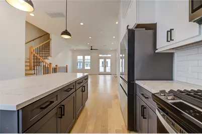 10926 Fire Creek Drive, Houston, TX 77043 - Photo 9