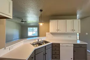 216 Sleepy Hollow Dr, Lake Jackson, TX 77566 - Photo 19