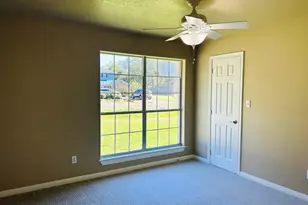 216 Sleepy Hollow Dr, Lake Jackson, TX 77566 - Photo 31