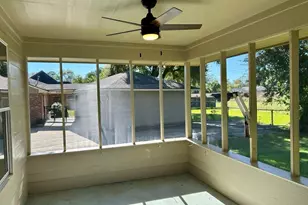 216 Sleepy Hollow Dr, Lake Jackson, TX 77566 - Photo 43