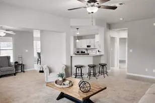 216 Sleepy Hollow Dr, Lake Jackson, TX 77566 - Photo 3