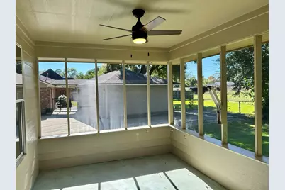 216 Sleepy Hollow Drive, Lake Jackson, TX 77566 - Photo 43