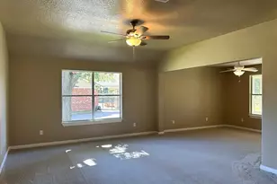 216 Sleepy Hollow Dr, Lake Jackson, TX 77566 - Photo 9