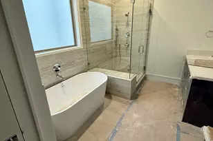 1312 Castle Ct, Houston, TX 77006 - Photo 13