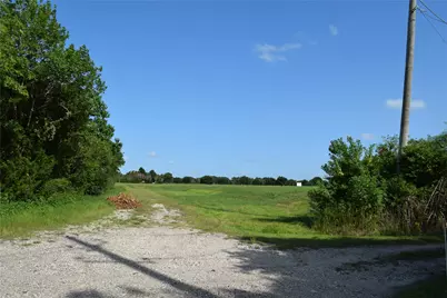 2304 Old Road, Friendswood, TX 77546 - Photo 9