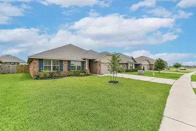 11017 Webber Lane, Texas City, TX 77591 - Photo 3