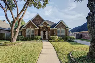 1315 Crescent Pkwy Ct, Houston, TX 77094 - Photo 1