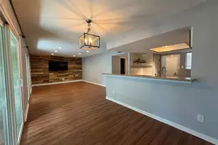 5005 Georgi Ln, Houston, TX 77092 - Photo 9