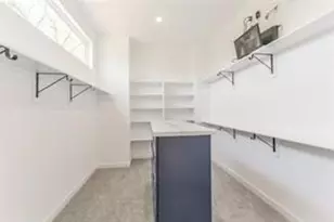 7330 Krueger Rd, Houston, TX 77033 - Photo 21