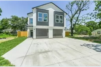 7330 Krueger Road #A and B, Houston, TX 77033 - Photo 1