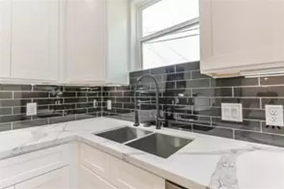7330 Krueger Road #A and B, Houston, TX 77033 - Photo 15
