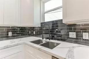 7330 Krueger Rd, Houston, TX 77033 - Photo 15