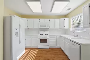 3326 Barkers Forest Ln, Houston, TX 77084 - Photo 3
