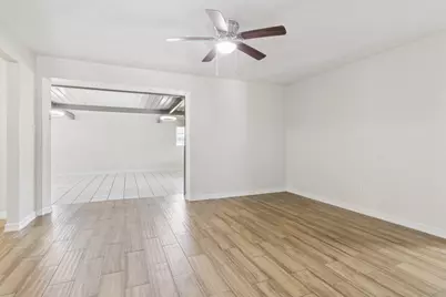 12514 Gotham Drive, Houston, TX 77089 - Photo 7