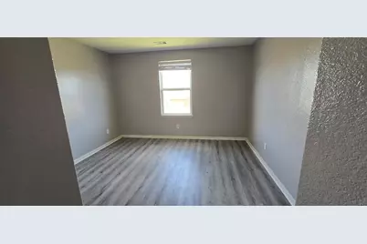 2318 Oyster Bay Avenue, La Marque, TX 77568 - Photo 9