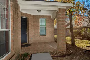 78 E Foxbriar Forest Cir, The Woodlands, TX 77382 - Photo 3