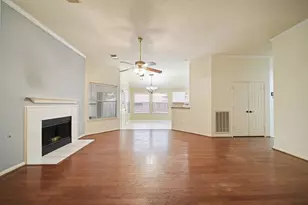 127 Selkirk Dr, Sugar Land, TX 77479 - Photo 19