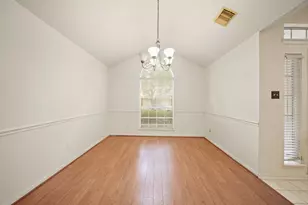 127 Selkirk Dr, Sugar Land, TX 77479 - Photo 7