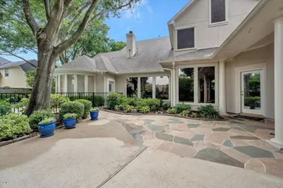 3707 Acorn Wood Way, Houston, TX 77059 - Photo 9