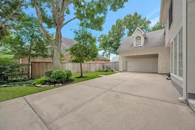 3707 Acorn Wood Way, Houston, TX 77059 - Photo 5