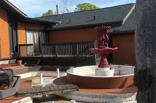 2013 Deats Rd, Dickinson, TX 77539 - Photo 9