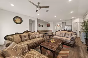 6827 Telford Holw Trl, Richmond, TX 77407 - Photo 11