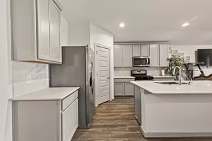 6827 Telford Holw Trl, Richmond, TX 77407 - Photo 13