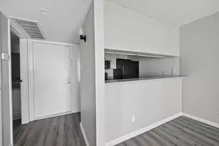 10110 Forum W Dr, Houston, TX 77036 - Photo 11