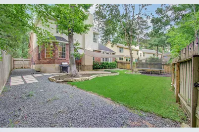 47 W Tallowberry Drive, The Woodlands, TX 77381 - Photo 25
