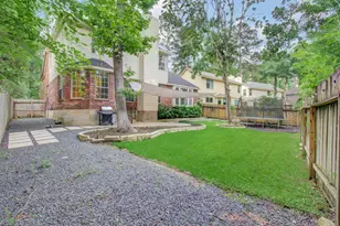47 W Tallowberry Dr, The Woodlands, TX 77381 - Photo 25