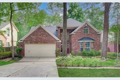 47 W Tallowberry Drive, The Woodlands, TX 77381 - Photo 1