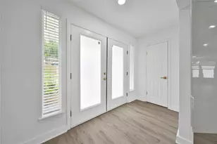 11530 Wickersham Ln, Houston, TX 77077 - Photo 5