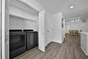 11530 Wickersham Ln, Houston, TX 77077 - Photo 39