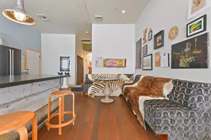 1614 Avenue K, Galveston, TX 77550 - Photo 9