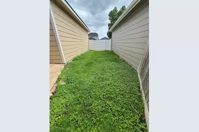 20507 Providence Point Drive, Katy, TX 77449 - Photo 29