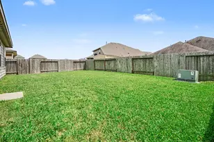 529 Rosebank Trail Ln, La Marque, TX 77568 - Photo 25