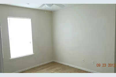 8007 Montague Manor Lane, Houston, TX 77072 - Photo 3