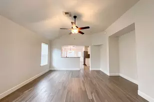 21714 Falcongate Ct, Humble, TX 77338 - Photo 9
