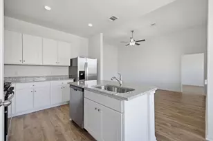1613 Jean Mdw Dr, Rosenberg, TX 77471 - Photo 7