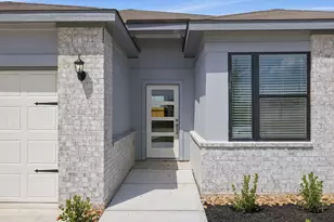 1613 Jean Mdw Dr, Rosenberg, TX 77471 - Photo 3