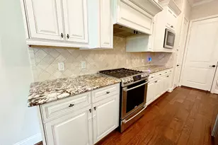11 Silver Rock Dr, Tomball, TX 77375 - Photo 7