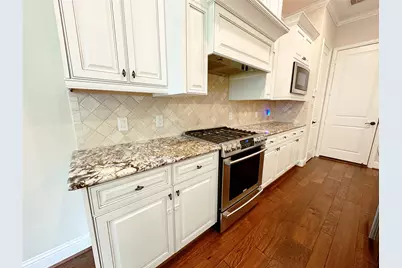 11 Silver Rock Drive, Tomball, TX 77375 - Photo 7