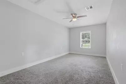 102 Tanglewood Street, Baytown, TX 77520 - Photo 19