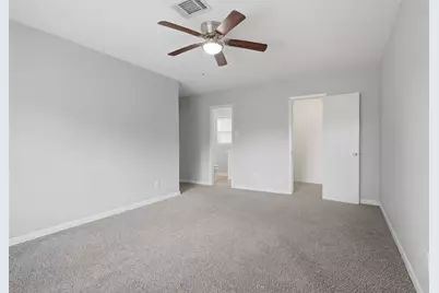 102 Tanglewood Street, Baytown, TX 77520 - Photo 13