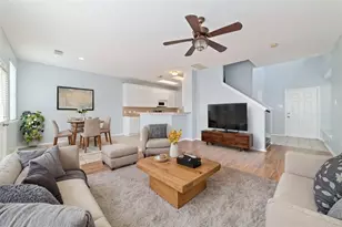 8734 Rainglen Ln, Houston, TX 77044 - Photo 9