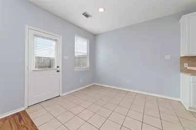 8734 Rainglen Lane, Houston, TX 77044 - Photo 11