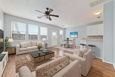 8734 Rainglen Lane, Houston, TX 77044 - Photo 7