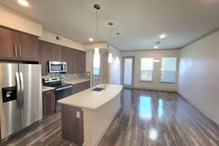 1800 St Joseph Pkwy, Houston, TX 77003 - Photo 1
