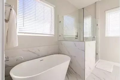 2622 Huntington Creek Lane, Houston, TX 77093 - Photo 13