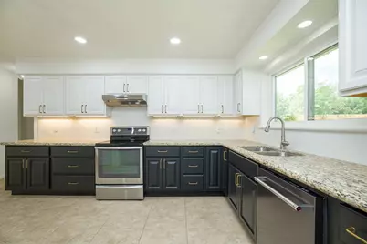 12414 Campos Drive, Houston, TX 77065 - Photo 15